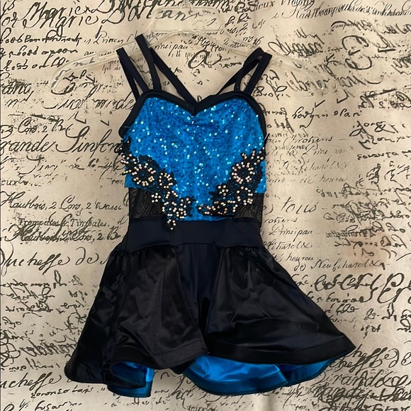 Colorful Girls' Dress Collection - Picture 6 of 14